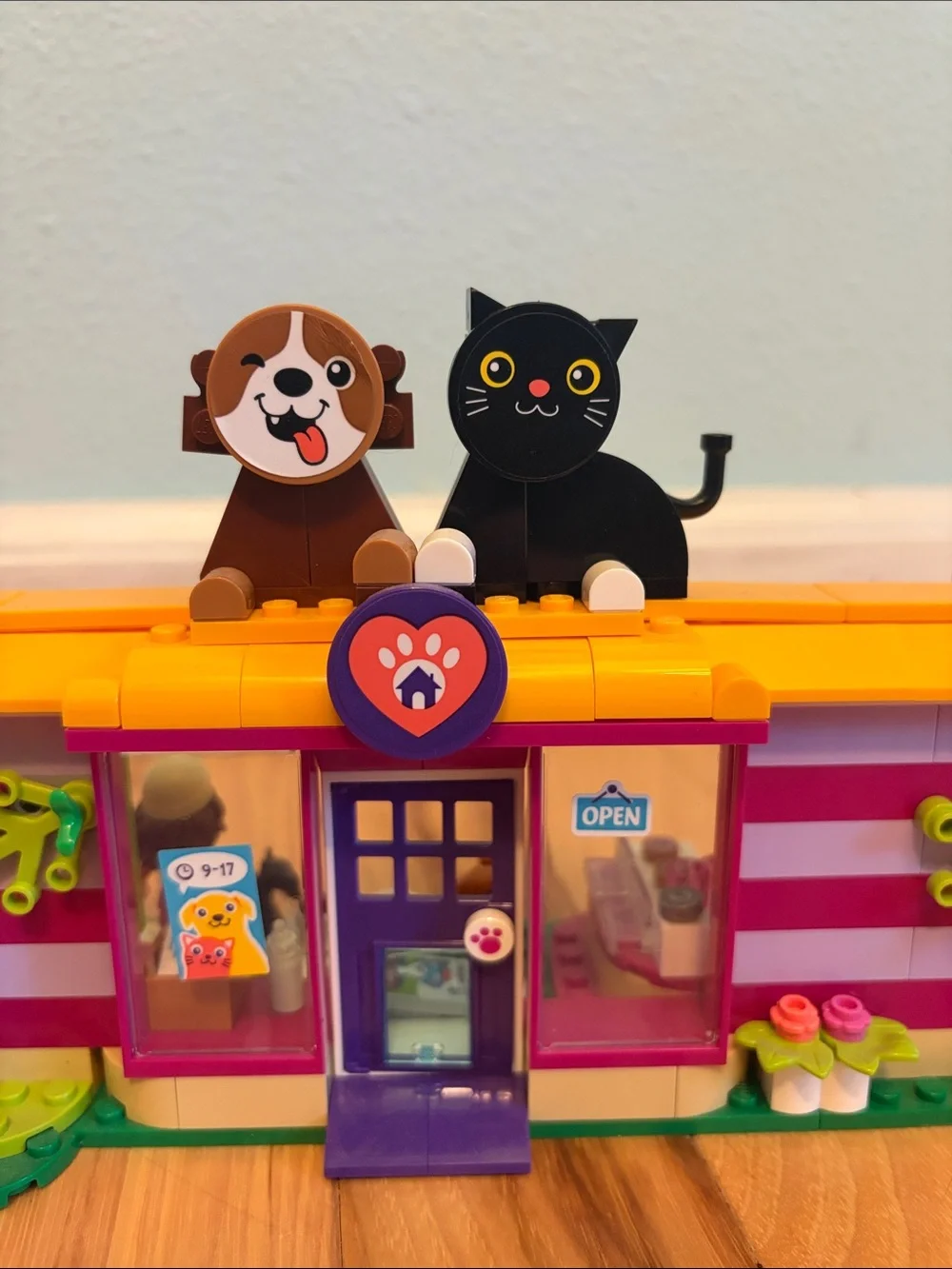 LEGO Friends Pet Adoption Cafe